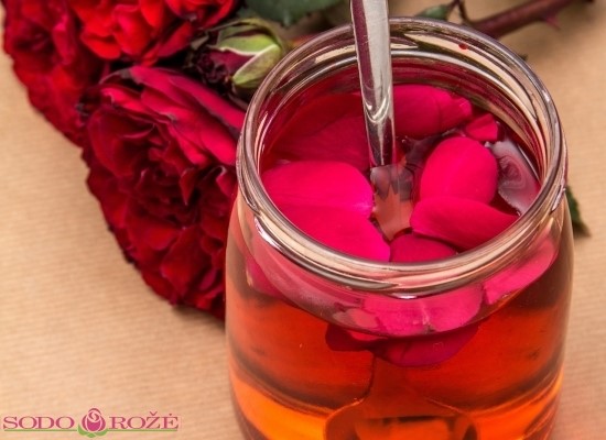 big_Rose-syrup-12-09-19-20-15-04-1